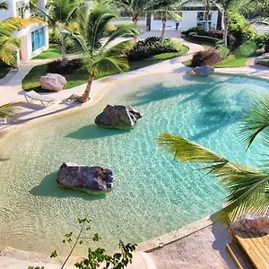 https://casa-en-paraiso-rd.comcaribbean.com